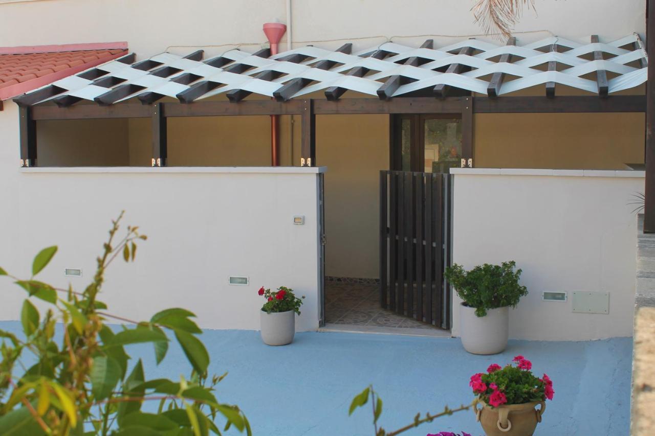 Casa Vacanze Natali-Stella Porto Cesareo Esterno foto