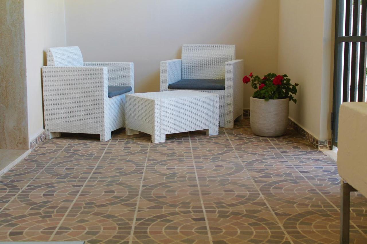 Casa Vacanze Natali-Stella Porto Cesareo Esterno foto